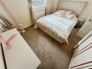 Photo 7- click for photo gallery